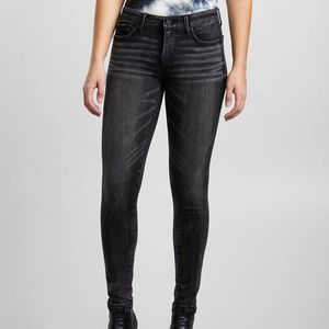 Buckle Black Fit No. 53 Mid Rise Skinny Jean